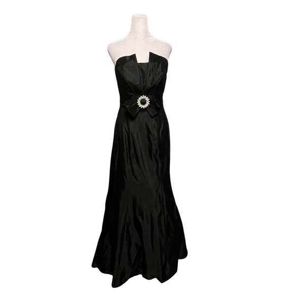 Jovani Dresses & Skirts - Jovani Black Taffetta Structured Strapless Gown Dress Size 8